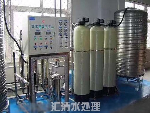小型饮用水设备
