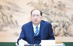 追求“优于、快于、强于