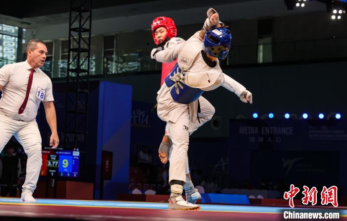 山东泰安国际会展中心举行的巴黎奥运跆拳道亚