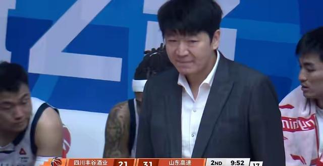 CBA积分榜风云突变：北京惨败辽宁逆袭 广东遭上