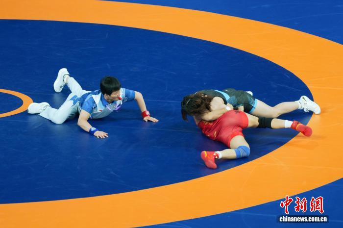 粤港澳全运会十五运会摔跤比赛首日决出4枚金牌