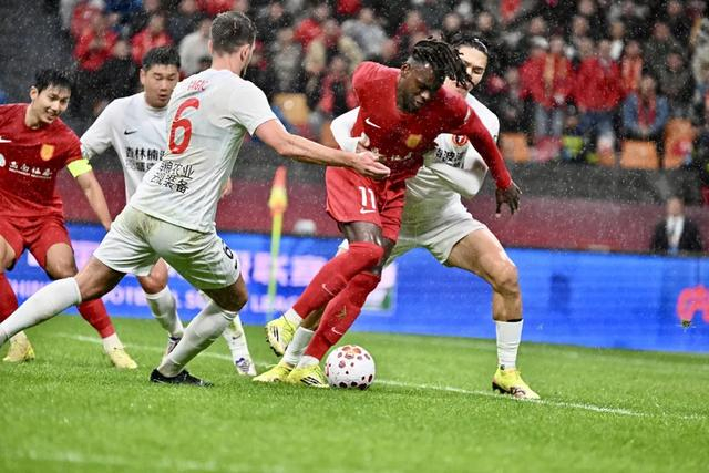 辽宁铁人客场告负遭遇两连败 外援低迷防守漏洞