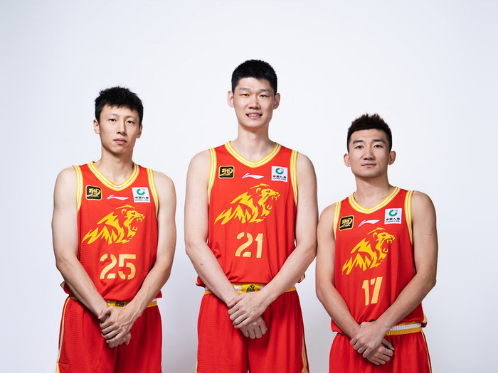 CBA常规赛第40轮六场焦点战：北京首钢迎战山东，